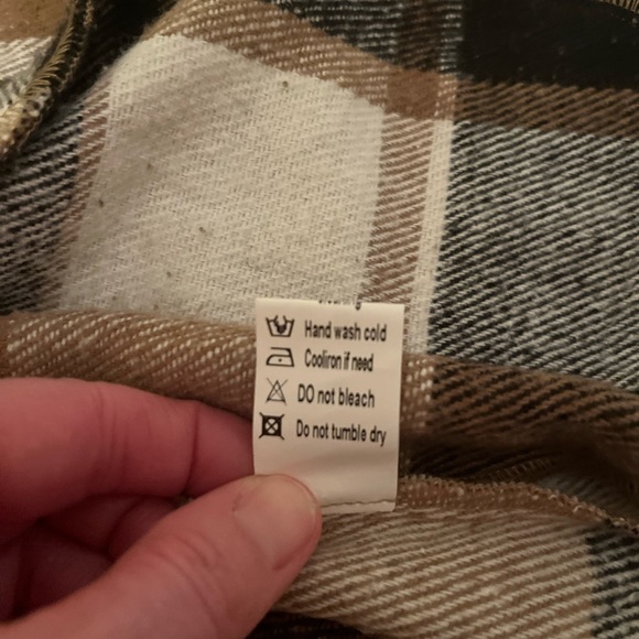 Plaid Button-Up Shacket - Picture 4 of 4